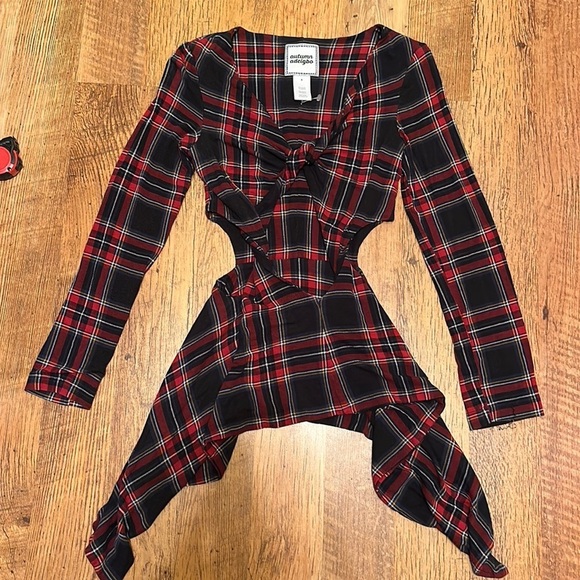 Autumn Adeigbo Holiday Party Long Sleeve Cutout Plaid Sharkbite Hem Tunic D3 - Picture 1 of 3